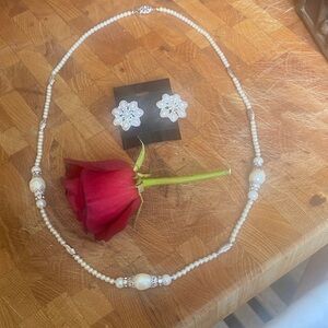 Elegant White Pearl Necklace and Flower Stud Earrings Set